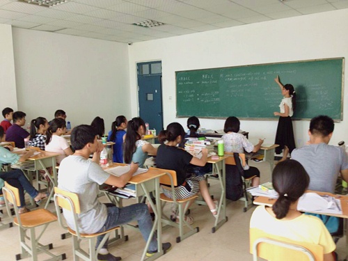 【高中藝術(shù)類(lèi)文化課培訓(xùn)班_2016藝術(shù)類(lèi)文化課培訓(xùn)班】高中藝術(shù)類(lèi)文化課培訓(xùn)班_2016藝術(shù)類(lèi)文化課培訓(xùn)班批發(fā)價(jià)格,廠家,圖片,天津藝興教育信息咨詢(xún)有限責(zé)任公司 -