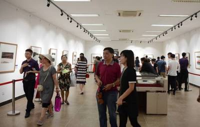 北勢南氣·壯美‘邱’色--邱漢橋山水畫藝術展在榮寶齋天津分店盛大開幕